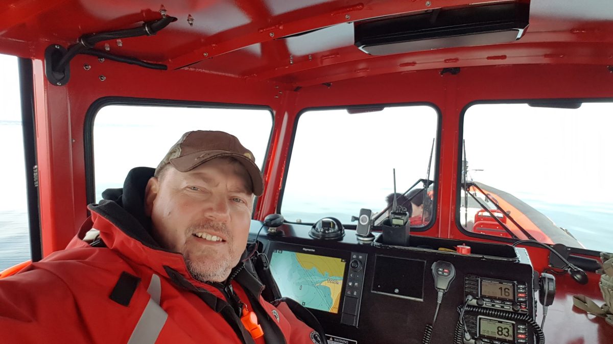 Captain Andrew captain andrew - white rock sea tours and whale watch vancouver